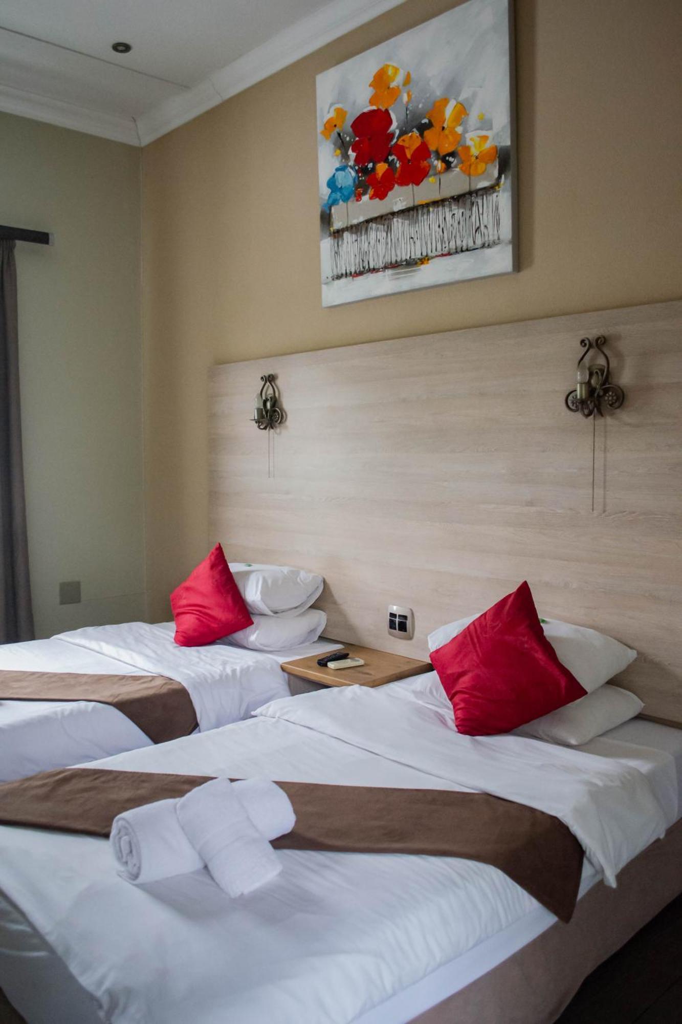Minen Hotel Τσουμέμπ Εξωτερικό φωτογραφία